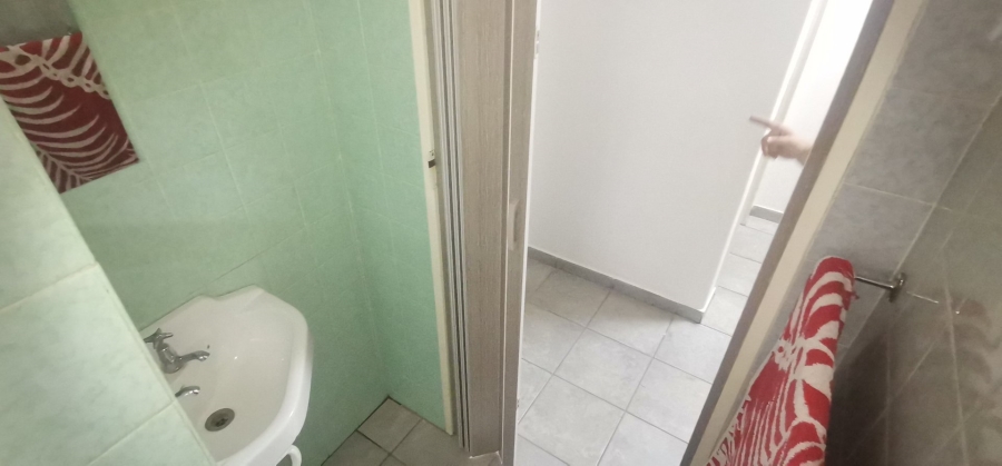 4 Bedroom Property for Sale in Roosheuwel North West